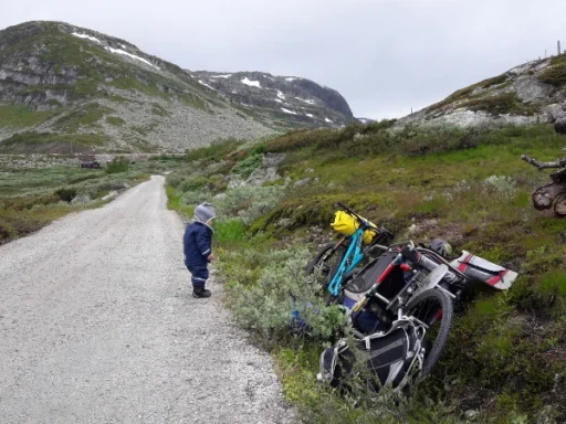 20170717-Rallavegen-MTB-touring-baby